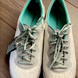 Brand new merrel runners